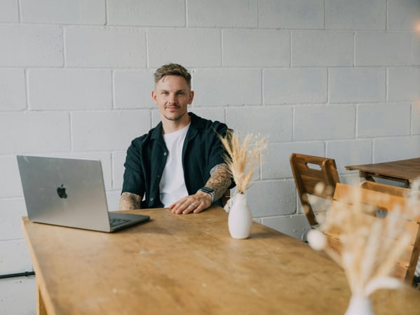 Man with laptop